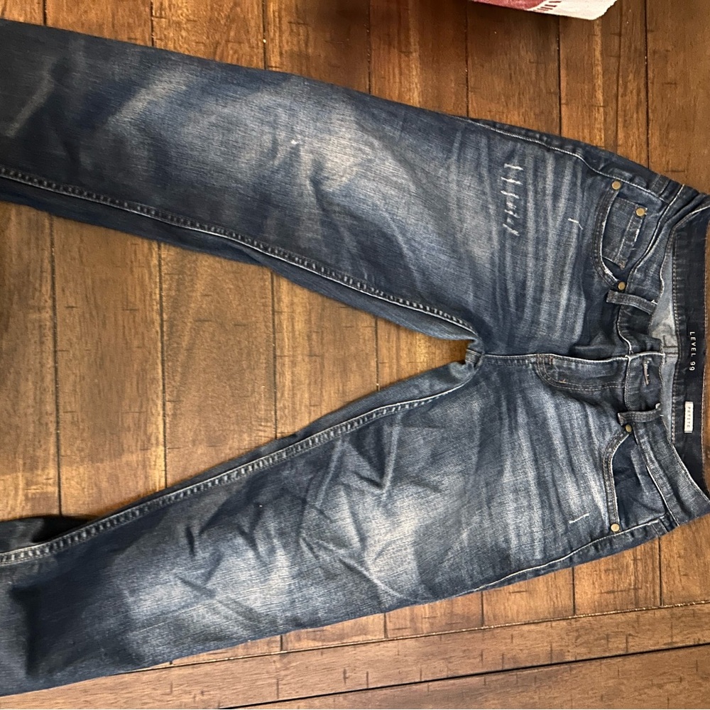 Level 99 Women’s Distressed Denim Jeans